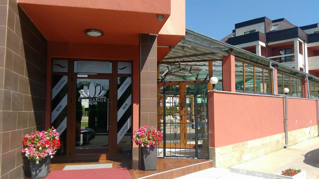 Hotel Elegance Ognianowo